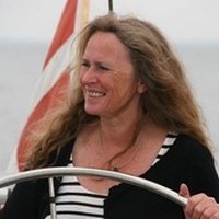 kirsten2.jpg?width=200&height=200